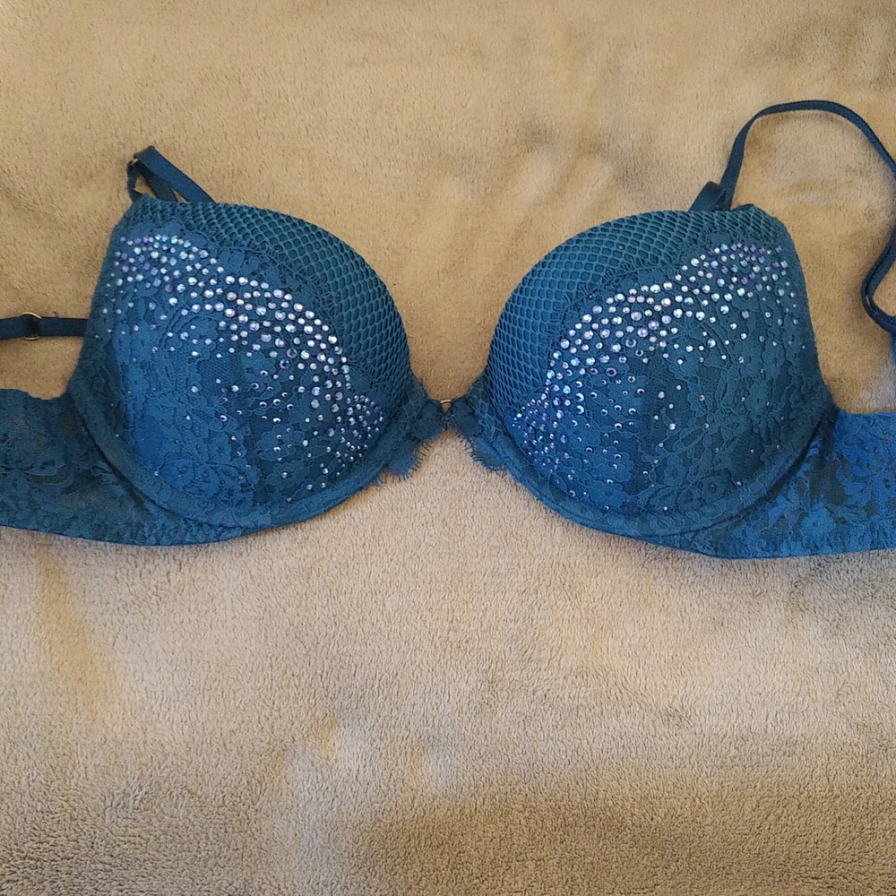 Victoria's Secret 32C Very Sexy Bra